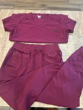 Monarch Jogger Scrub Top and Pants Set in Deep Wine
